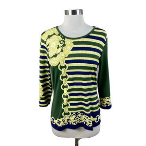 J. McLaughlin S Green Navy Gold Scroll Chain Print Catalina Cloth Signature Tee